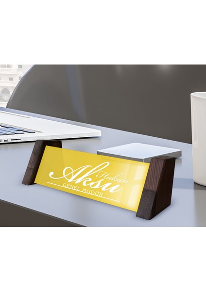 Kişiye Özel Isimli Ahşap Ayaklı Sarı Akrilik Masa Isimliği, Ofis Dekoru, Mesleki Hediye, Ofis Hediyeleri-8