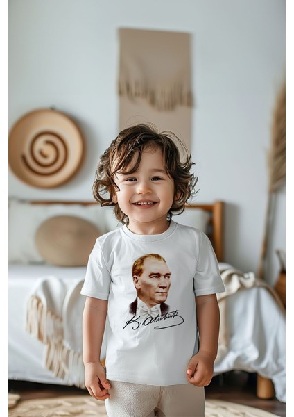 Pamuk Erkek Çocuk Atatürk Baskılı Kısa Kollu Tişört