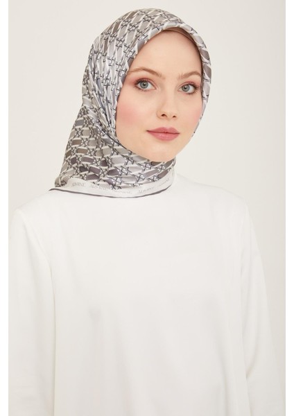 Beyaz - Gri Geometrik Desen Tivil İpek Eşarp 9144 - 04