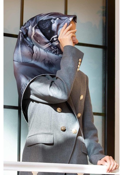 Tivil Siyah Gümüş Karma Desenli Ipek Eşarp 0001-0027