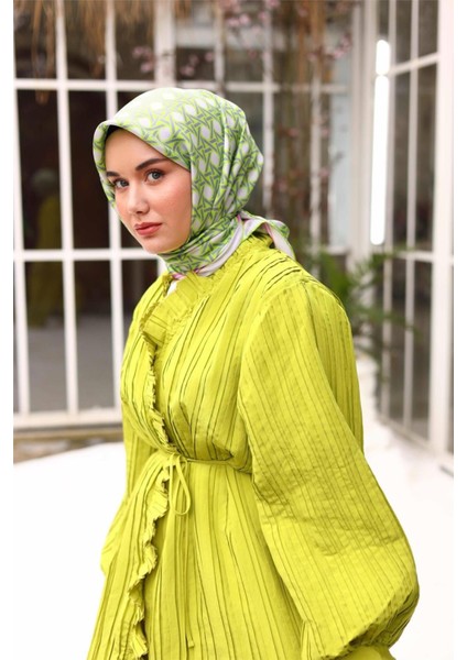 Fıstık Yeşili Pembe Karma Desen Tivil Ipek Eşarp 11425-75