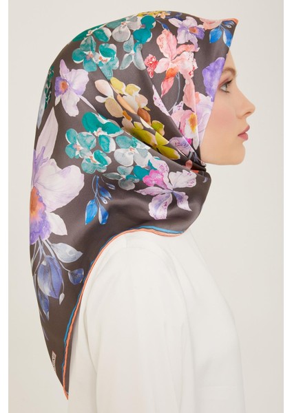 Nar Çiçeği - Antrasit Gri Çiçek Desen Tivil İpek Eşarp 9127 - 51 fiyatları