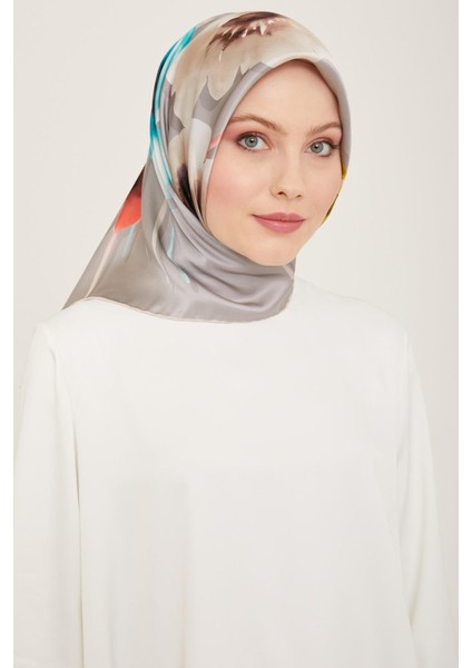 Gri Çiçek Desen Tivil İpek Eşarp 9105 - 82