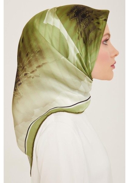 Yeşil Çiçek Desen Sura İpek Eşarp 9100 - 05