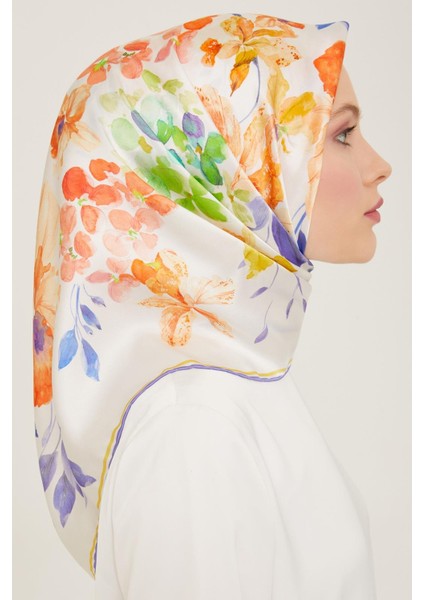 Beyaz - Turuncu Çiçek Desen Tivil İpek Eşarp 9127 - 03 fiyatları