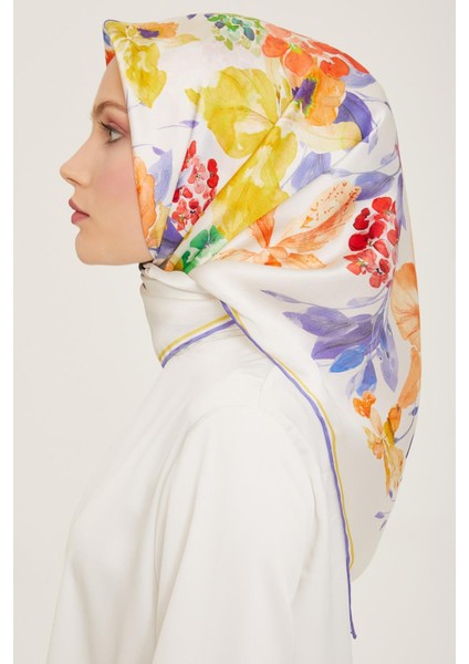 Beyaz - Turuncu Çiçek Desen Tivil İpek Eşarp 9127 - 03 modelleri