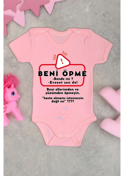 Kısa Kollu Beni Öpme Baskılı Omuz Çıt Çıt Zıbın