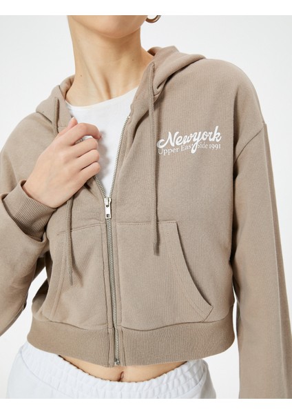 Crop Fermuarlı Sweatshirt Kapüşonlu Cep Detaylı Baskılı Pamuklu indirimleri