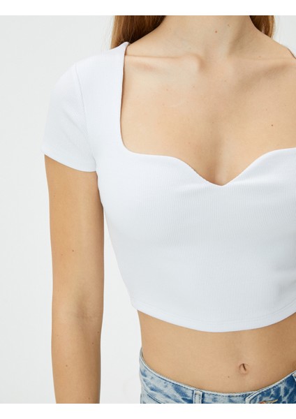 Kalp Yaka Crop Tişört Ribanalı Kısa Kollu Slim Fit