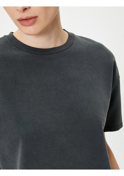 Basic Tişört Kısa Kollu Bisiklet Yaka Pamuklu Standart Kesim indirimleri