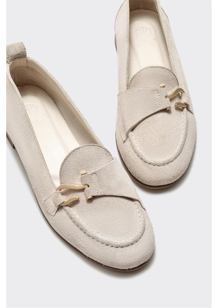 Bej Deri Kadın Loafer