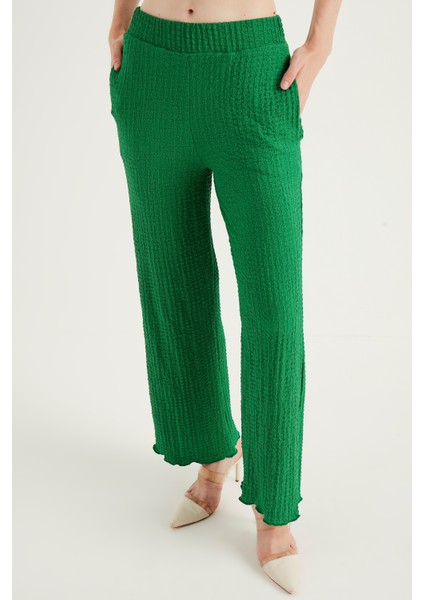 Yesil Desenli Pantalon