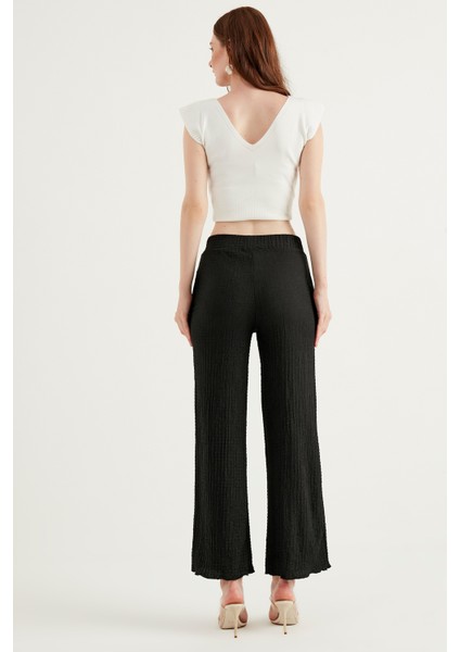 Siyah Desenli Pantalon