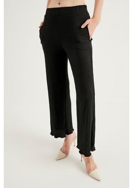 Siyah Desenli Pantalon