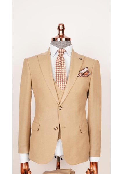 Erkek Düz Kumaş Slim Fit Yelekli Hardal Sarısı Takım Elbise