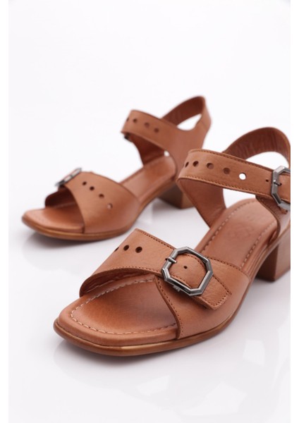 1910 Kadin Sandalet fırsatları