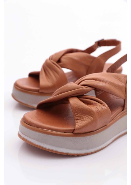 800 Kadin Sandalet fırsatları