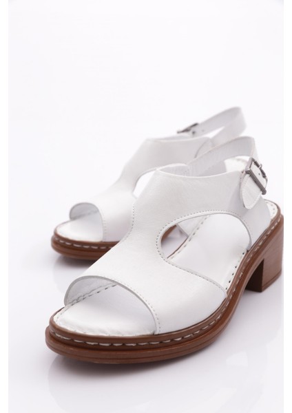 303 Kadin Yanlari Açik Sandalet fırsatları