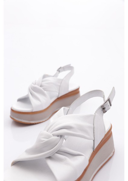 800 Kadin Sandalet fırsatları