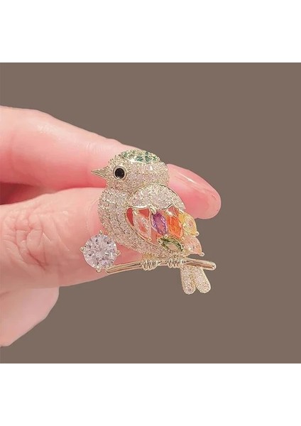 Broş Metal Rozet Serçe Taşlı Kuş Dal Küçük Yaka Kıyafet Şapka Takı Aksesuar Bird Brooch modelleri