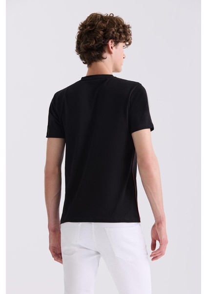 Siyah Slim Fit Bisiklet Yaka T-Shirt
