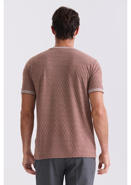 Kahve Slim Fit Bisiklet Yaka T-Shirt fırsatları