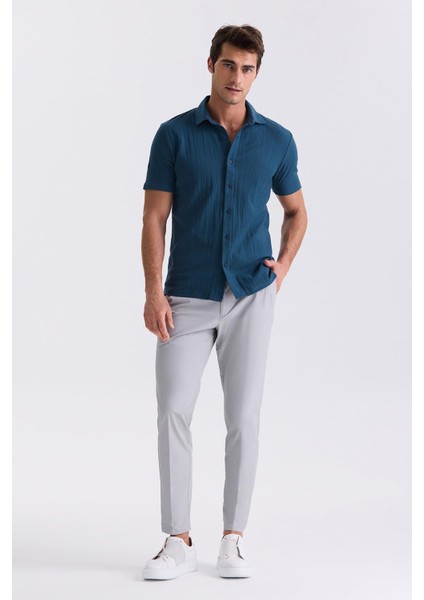 Lacivert Slim Fit Düğmeli Gömlek Yaka T-Shirt fiyatları