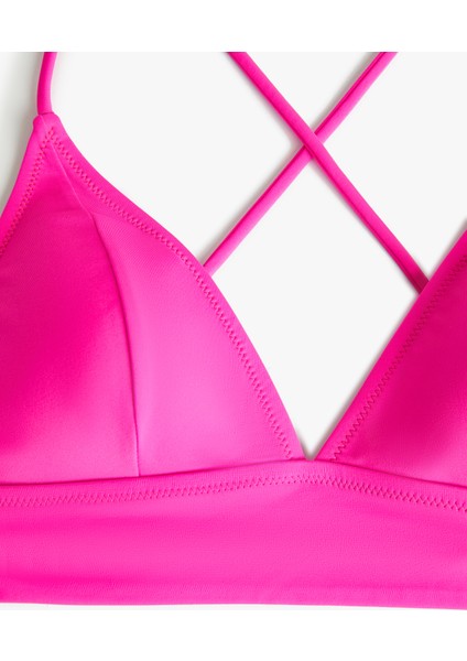 Üçgen Bikini Üstü Çapraz Askılı Kaplı