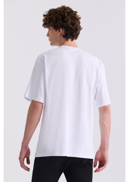Beyaz Over Size Baskılı Bisiklet Yaka T-Shirt