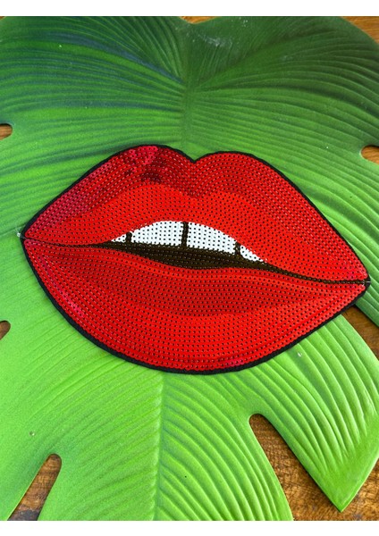 23X16 cm Kırmızı Pul Payetli Dudak Arma Dikiş Hobi Aksesuarı