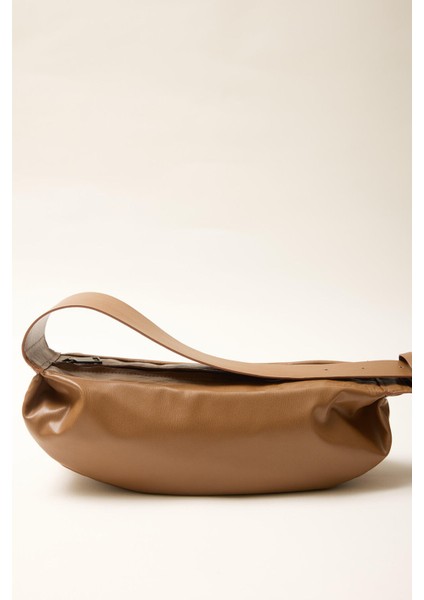 Medium City Bag Camel