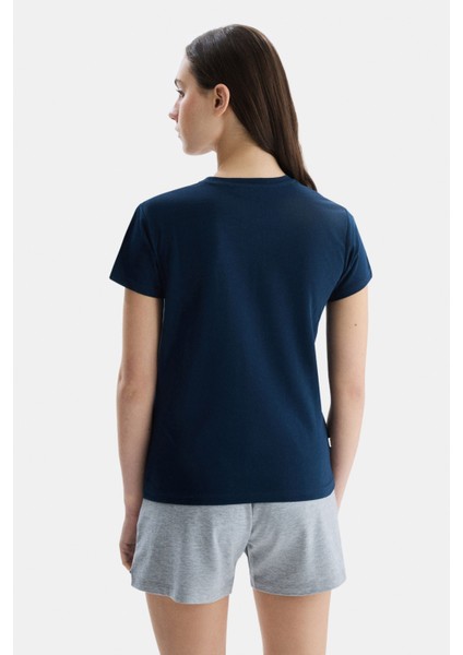 Allıson Lacivert Bisiklet Yaka Baskılı Kadın Tshirt fırsatları