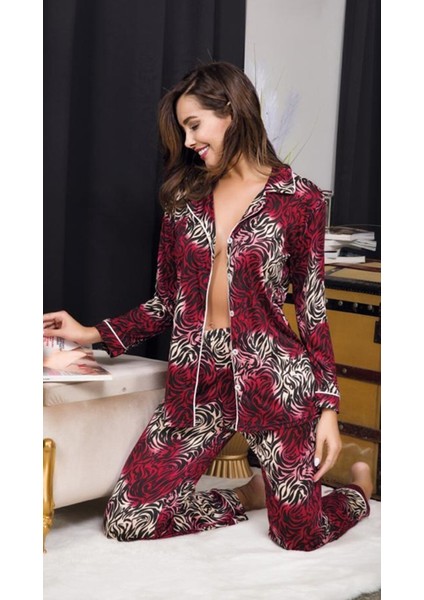Uzun Kollu Ince Dügmeli Varak Çizgili Desenli Kadın Pijama Takımı