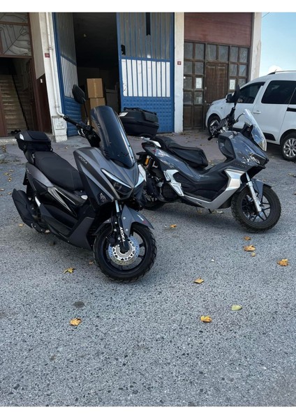 Arora Max T 150 Ön Cam 2022 2023 Modellere Uyar 55CM  Siyah Renk  4mm Kısa Spor