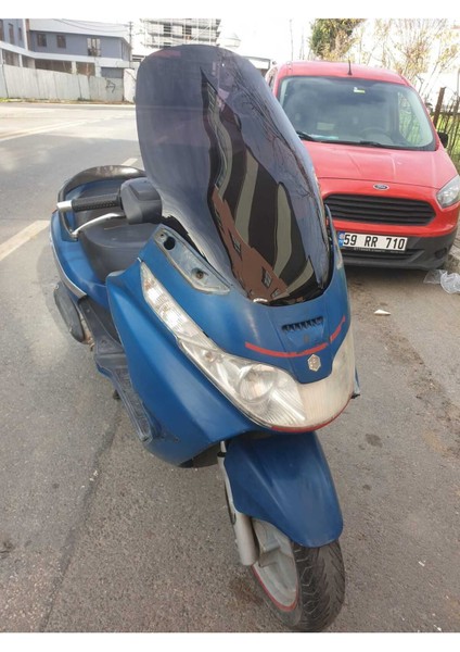 Piaggio X8 200 Ön Cam 2004 2006 Modellere Uyar 70CM  Siyah Renk  4mm Uzun Boylu