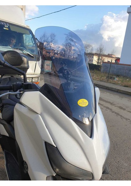 Yamaha Xmax 250 Ön Cam 2014 2017 Modellere Uyar 58CM  Açıkfüme Renk   4mm Orta Boylu