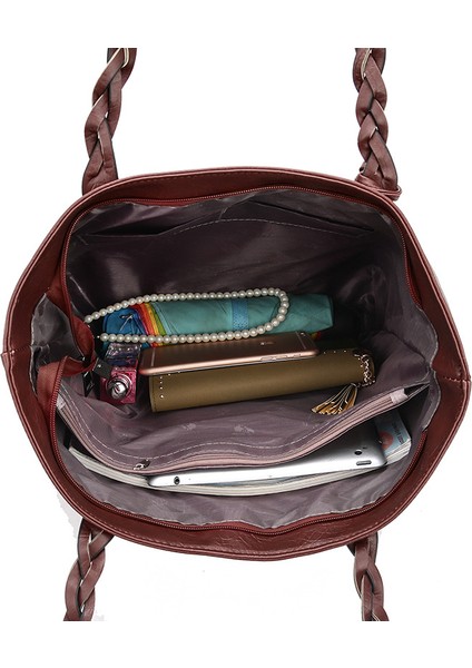 Püskül Büyük Çanta Basit Kişilik Çanta Büyük Kapasiteli Omuz Çantası (Yurt Dışından) modelleri