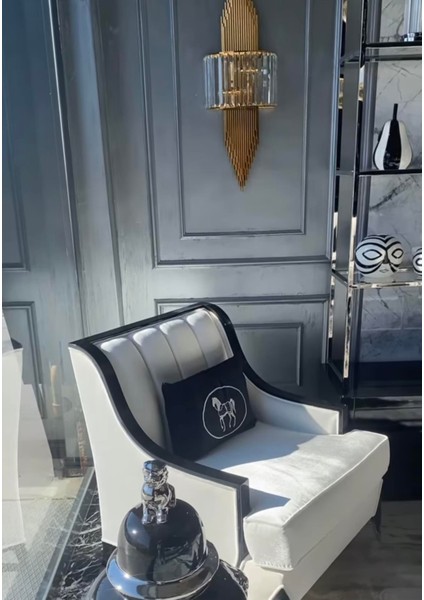 Atlı Model Nakışlı Kırlent Kılıfı Siyah-Ekru fiyatları