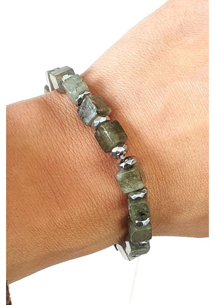 Yeşim ve Hematit Taşlı El Işi Tasarım Doğal Taş Bileklik fiyatları