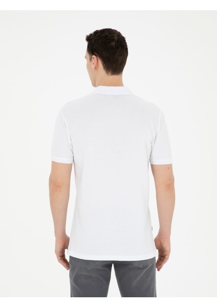 Erkek Beyaz Regular Fit Basic Tişört 50280753-VR013