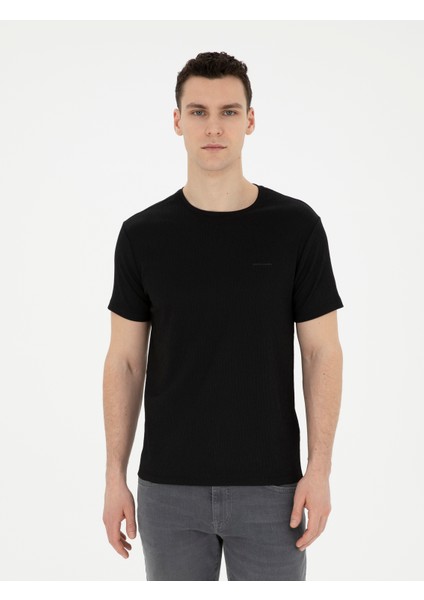 Erkek Siyah Slim Fit Tişört 50288914-VR046