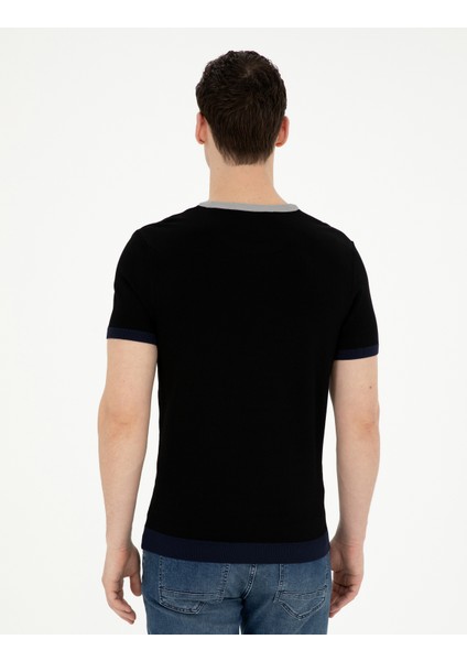 Erkek Siyah Slim Fit Bisiklet Yaka Triko Tişört 50288086-VR046 indirimleri