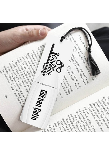 Isme Özel Güvenlik Görevlisi Kitap Ayracı