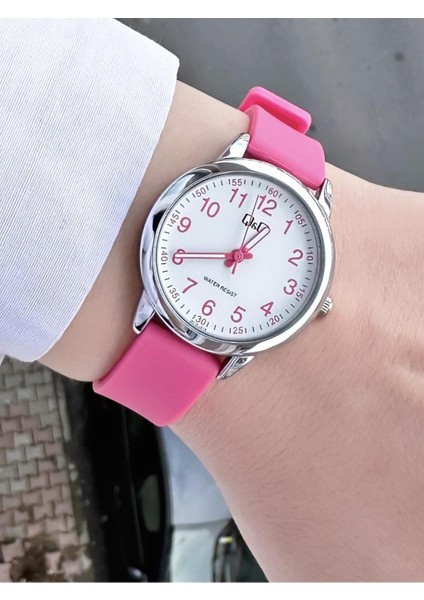 kadın Plastik Kordon Kol Saati