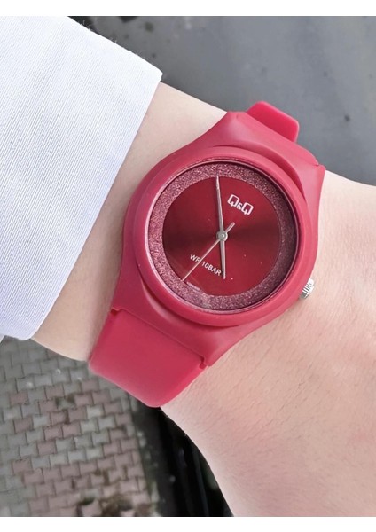 kadın Su Geçirmez Plastik Kordon Kol Saati
