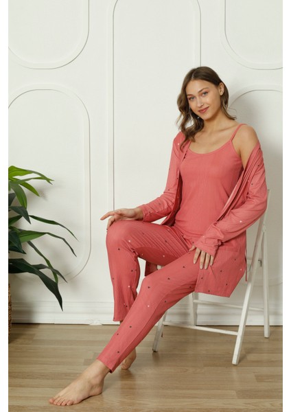 Mirano 1253 Pegasus Kumaş Sabahlıklı Bluzlu 3lü Kalpli Kadın Pijama Takımı modelleri