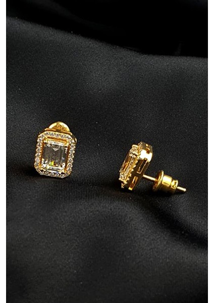 Skydiamond taşlı gümüş üzerine altın kaplama tek taş dikdörtgen küpe