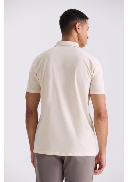 Bej Slim Fit Fermuarlı Polo Yaka T-Shirt fırsatları