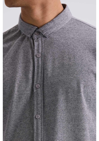 Siyah Slim Fit Gömlek Yaka Düğmeli T-Shirt