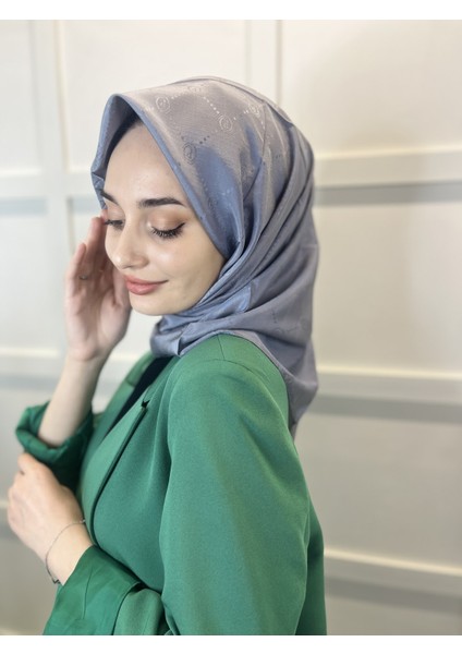 Jakarlı Monogram Eşarp, Piramit Monogram, Desenli Eşarp 01009 modelleri